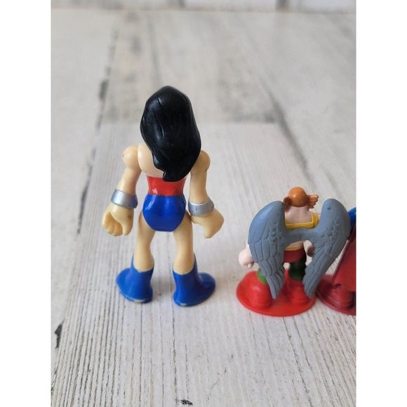 DC Comics Wonder Woman flash Green Lantern Superman Hawkman toy figure playset - Picture 8 of 13